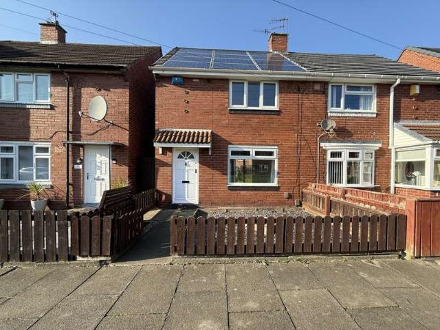 Farm for sale in Hylton Castle Estate, Tyne And Wear