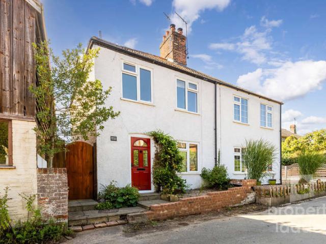 Farm for sale in Reepham, Crostwick