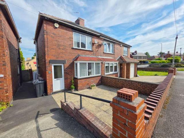 Farm for sale in Darfield, South Yorkshire