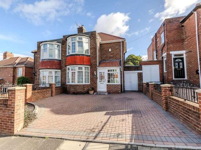 Farm for sale in Cowgate, Benwell
