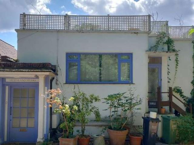 Farm for sale in North End, Greater London