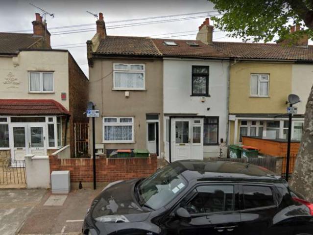 Farm for sale in Beckton, Greater London