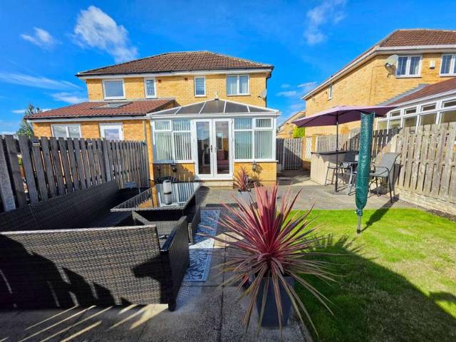 Farm for sale in Hoyland, South Yorkshire