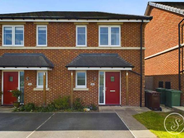 Farm for sale in Austhorpe, West Yorkshire