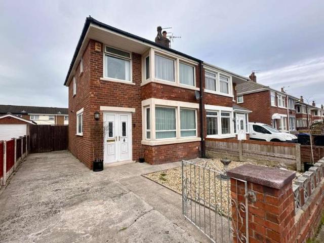 Farm for sale in Common Edge, Blackpool