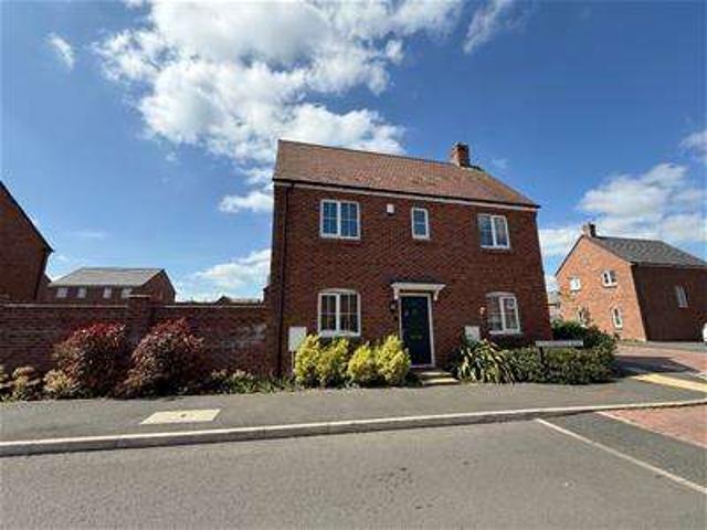 Farm for sale in Houlton, New Bilton