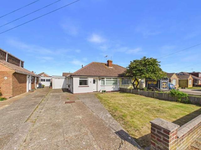 Farm for sale in Kingston Buci, Fishersgate