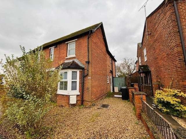 Farm for sale in Thatcham, West Berkshire