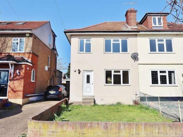 Farm for rent in Collier Row, Greater London