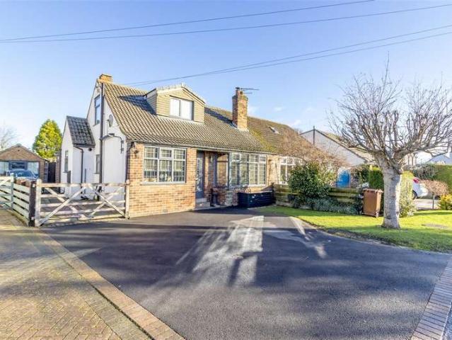 Farm for sale in Bramhope, West Yorkshire
