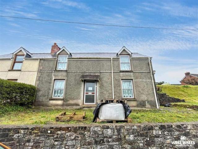 Farm for sale in Laugharne, Wales