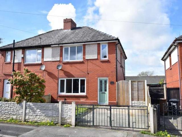 Farm for rent in Well Court, Wigan
