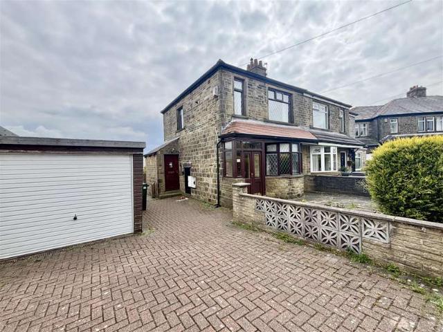 Farm for sale in Queensbury, West Yorkshire