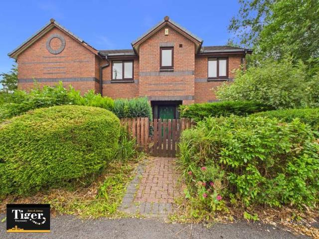 Farm for sale in Higher Bartle, Lancashire