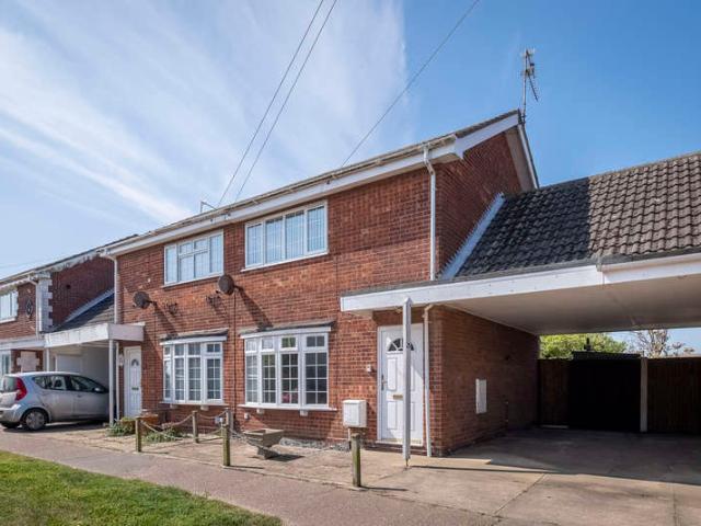 Farm for sale in Stokesby, Norfolk
