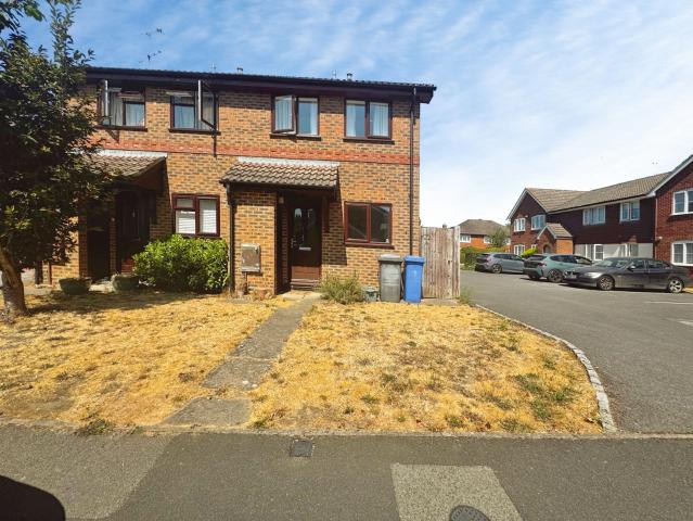 House for rent in Ash, Guildford