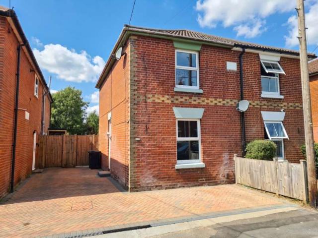 Farm for sale in Totton and Eling, Ashurst Bridge