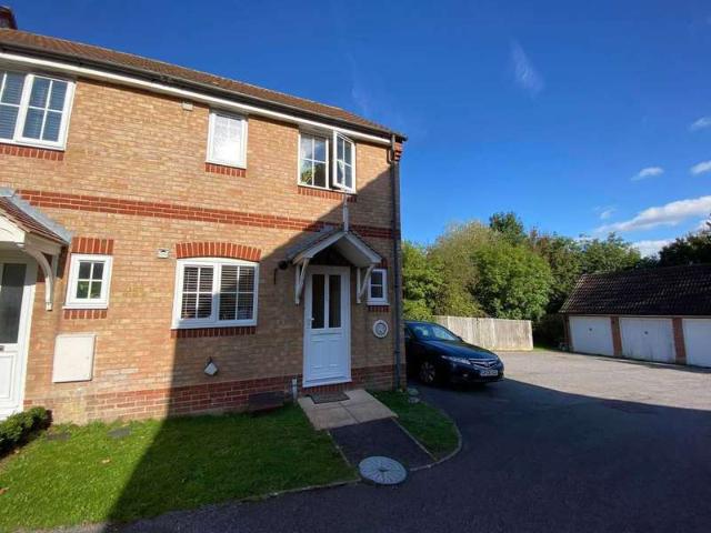 Farm for rent in Cold Ash, West Berkshire