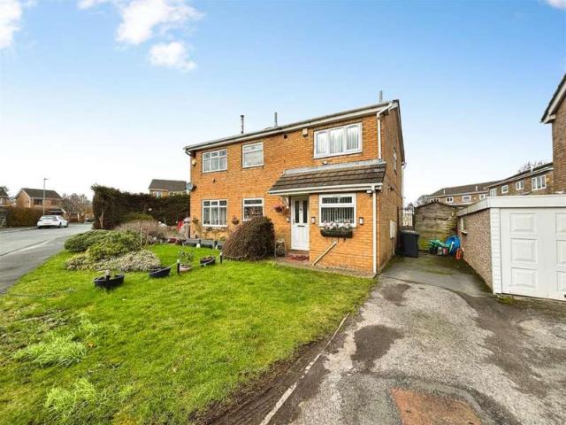 Farm for sale in Bierley, West Yorkshire