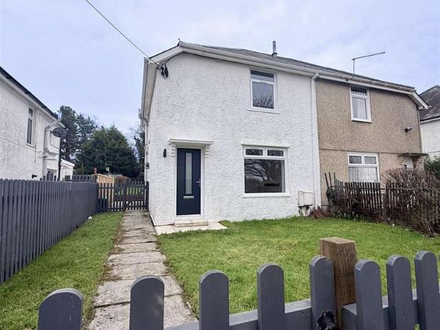 Farm for sale in Rhigos, Wales