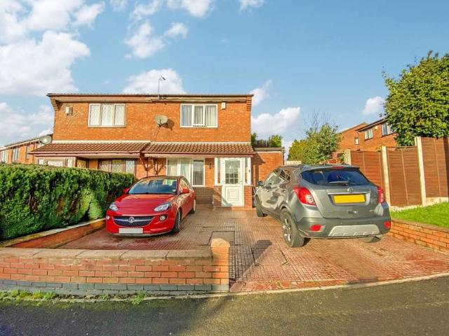 Farm for rent in Coseley, West Midlands