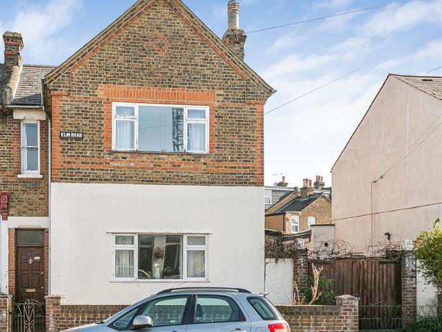 Farm for sale in Norbiton, Greater London