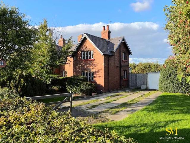 Farm for sale in Roby Mill, Lancashire