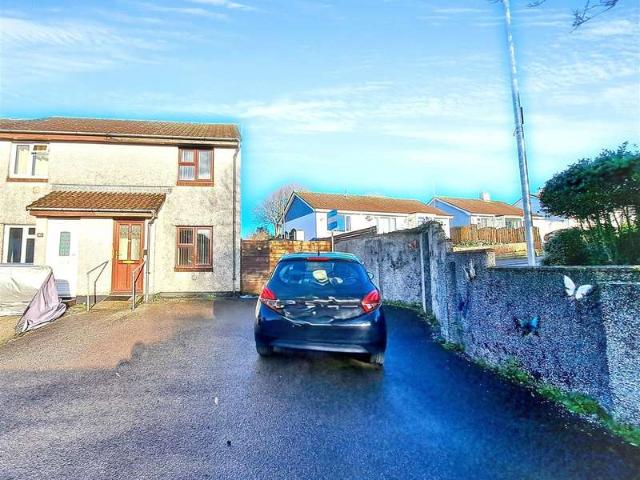 Farm for sale in Penryn, Cornwall