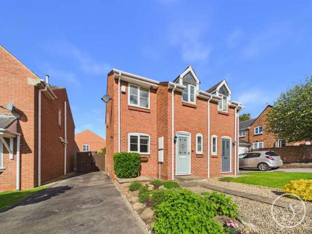 Farm for sale in Whitkirk, Colton