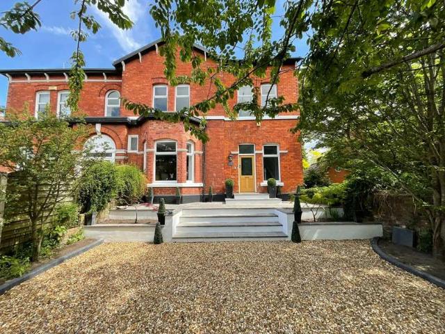 Farm for sale in Southport, Sefton