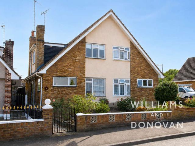 Farm for rent in Alton Barnes, Essex