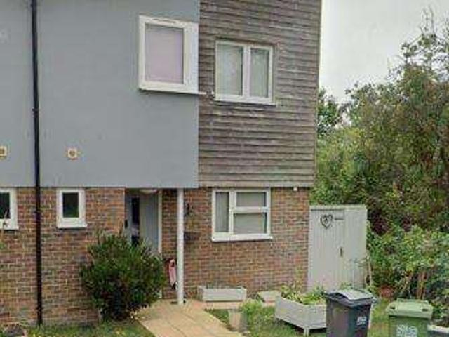 Farm for rent in Polegate, Cross In Hand