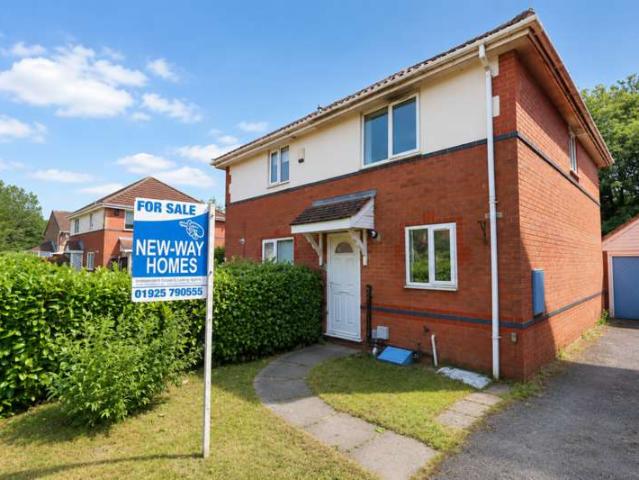 Farm for sale in Lingley Green, Warrington