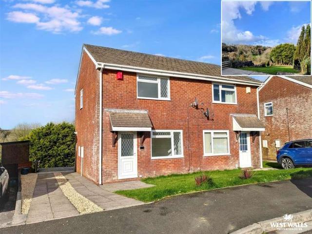 Farm for sale in Carmarthen, Wales