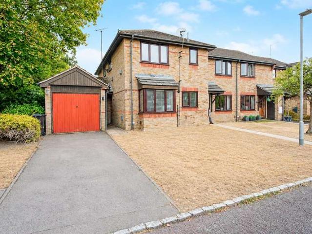 Farm for rent in Winnersh