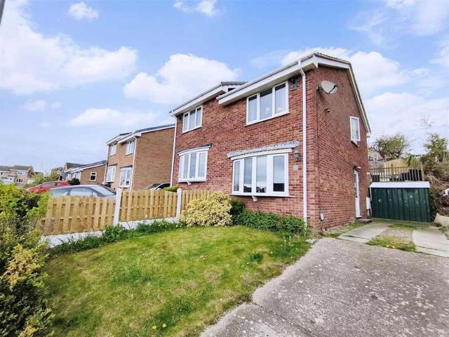 Farm for sale in Staincross, South Yorkshire