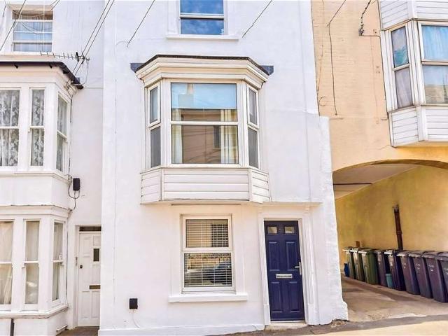 Farm for sale in Oakfield, Ryde