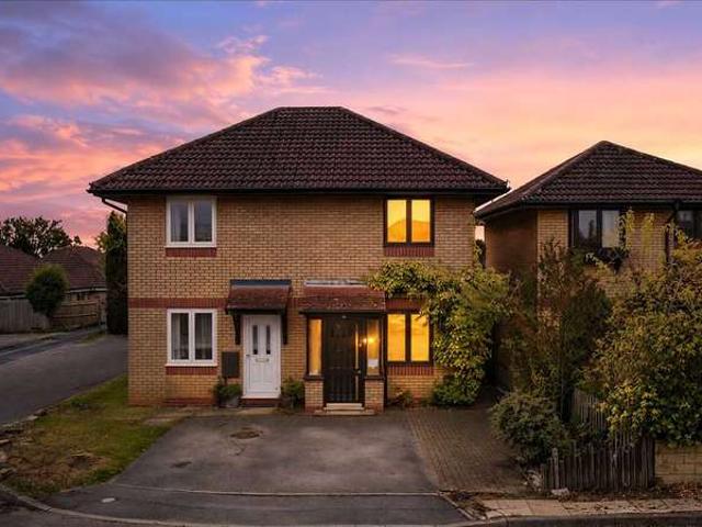 Farm for sale in Fenny Stratford, Milton Keynes