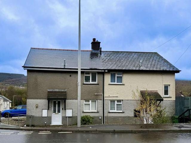 Farm for sale in Aberaman North, Aberaman