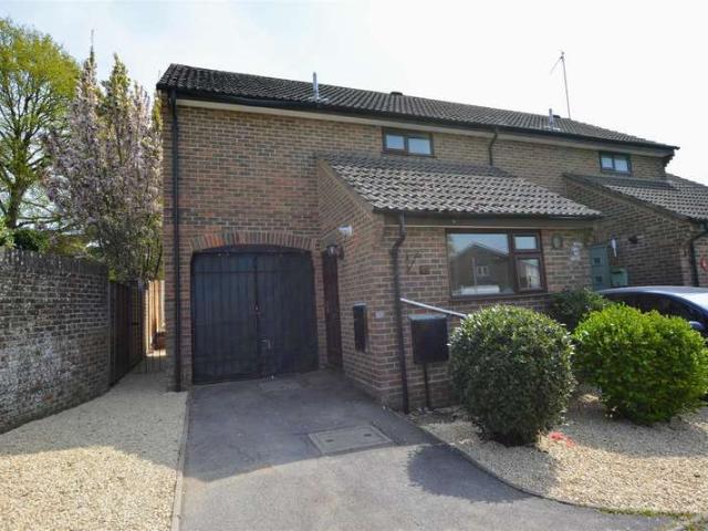 Farm for rent in Canford Bottom, Colehill