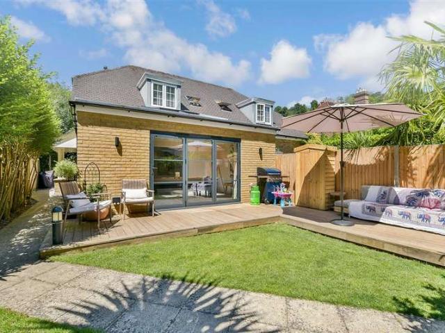 Farm for sale in Red Hill, Surrey