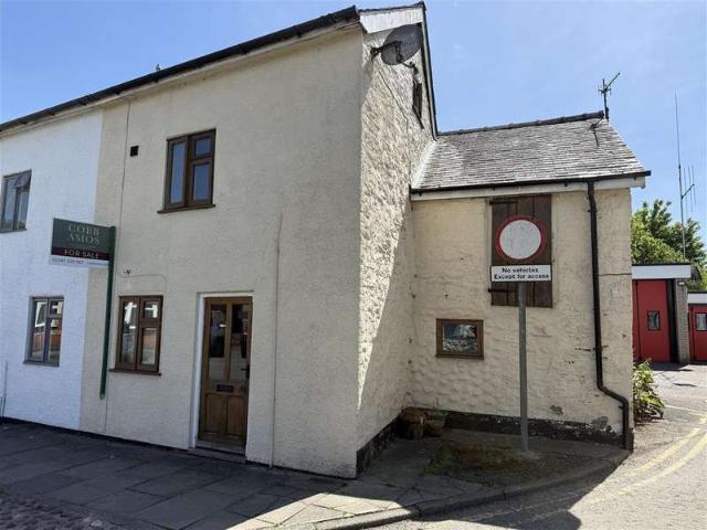 Farm for sale in Knighton