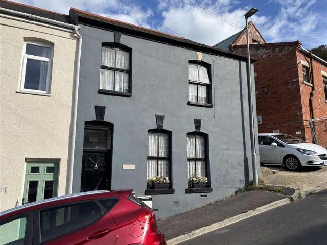 Farm for sale in Portland, Fortuneswell