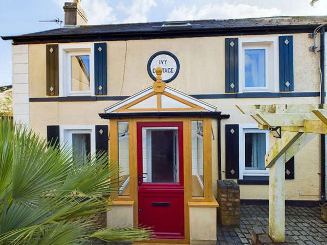 Farm for sale in Hayle, Cornwall