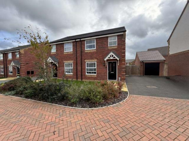 Farm for sale in Alderminster, Warwickshire
