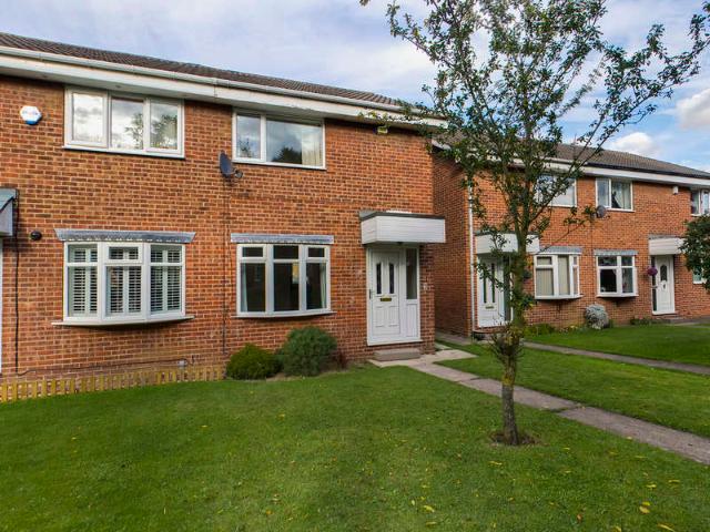 Farm for rent in Bramley, South Yorkshire