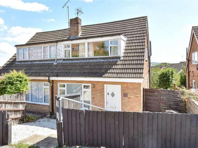 Farm for sale in Strood