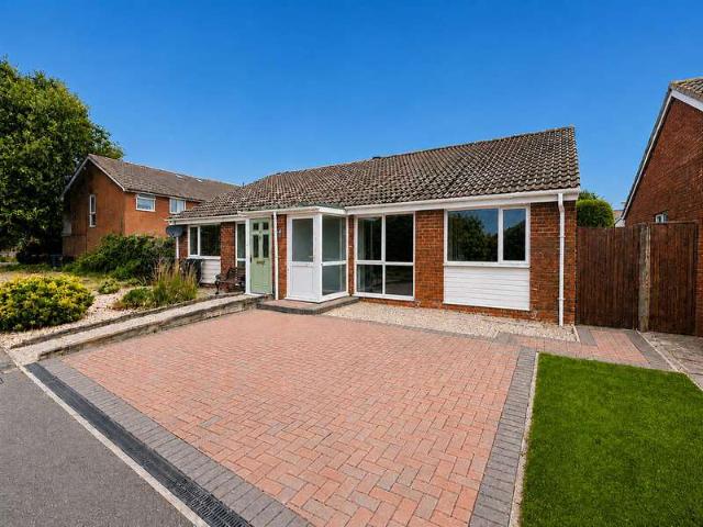 Farm for sale in Lee-on-the-Solent, Middlecroft