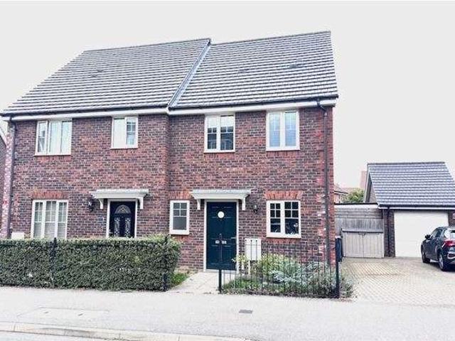 Farm for sale in Forge Wood, Crawley