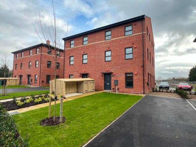 Farm for rent in West Yorkshire